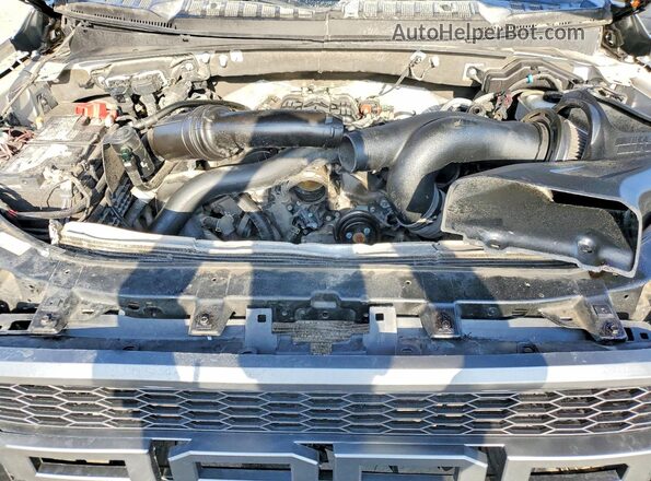 1FTFW1RG8HFC50397 2017 FORD F150 Silver Widok komory silnika