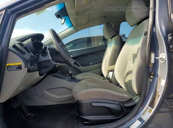 KNAFX4A65G5537425 2016 KIA FORTE Gray Առջևի վահանակի տեսք