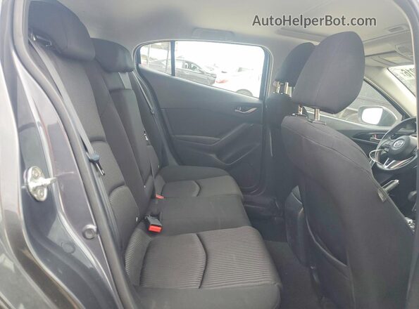 JM1BM1M79G1348779 2016 MAZDA 3 Gray Вид задньої частини салону