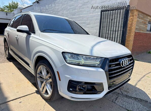 WA1VAAF7XJD023271 2018 AUDI Q7 White Задня ліва чверть