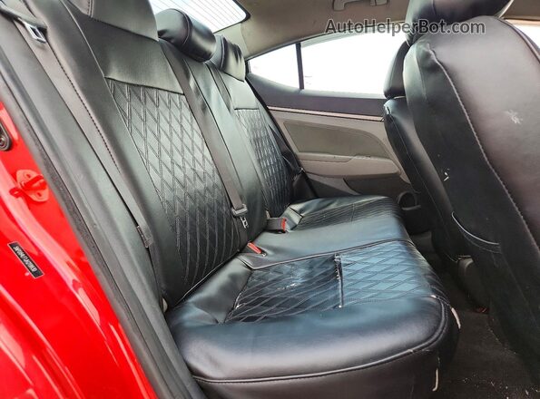 5NPD84LF1JH219930 2018 HYUNDAI ELANTRA Red უკანა სალონის ხედი