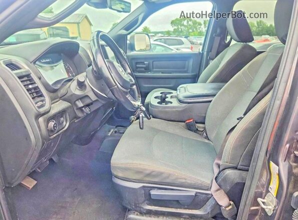 3C6UR5CJ5MG507445 2021 RAM 2500 Charcoal Vista del salpicadero