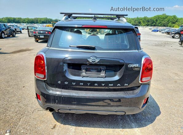WMZYV5C32J3B75957 2018 MINI COOPER Black Вид салону спереду