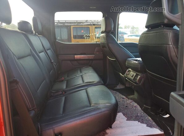 1FTFW1ED1NFA23107 2022 FORD F150 Burgundy Vista interior trasera