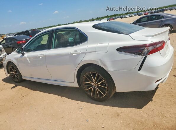 4T1G11AK1MU579205 2021 TOYOTA CAMRY Белый Задняя правая четверть