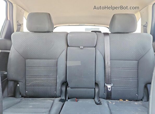 5XYPG4A52HG269764 2017 KIA SORENTO Gray Rear interior view