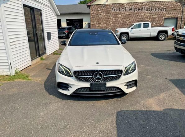 WDDZF6BB7KA625537 2019 MERCEDES-BENZ E-CLASS White Widok tylnych siedzeń