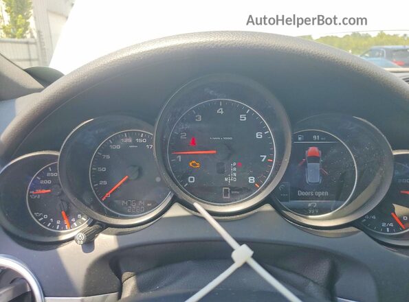 WP1AA2A22GLA04751 2016 PORSCHE CAYENNE White Vista de los asientos traseros