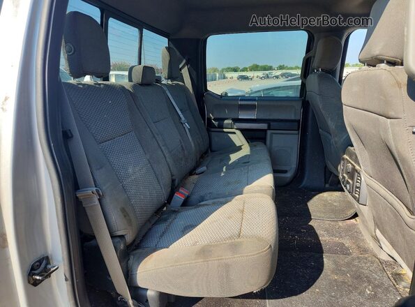 1FTEW1E58JKF39910 2018 FORD F150 Silver Widok wnętrza z tyłu