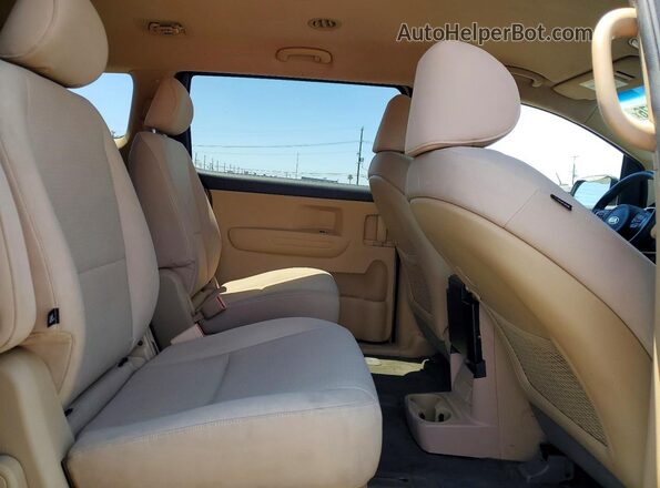 KNDMB5C18G6140138 2016 KIA SEDONA Tan Вид підкапотного простору