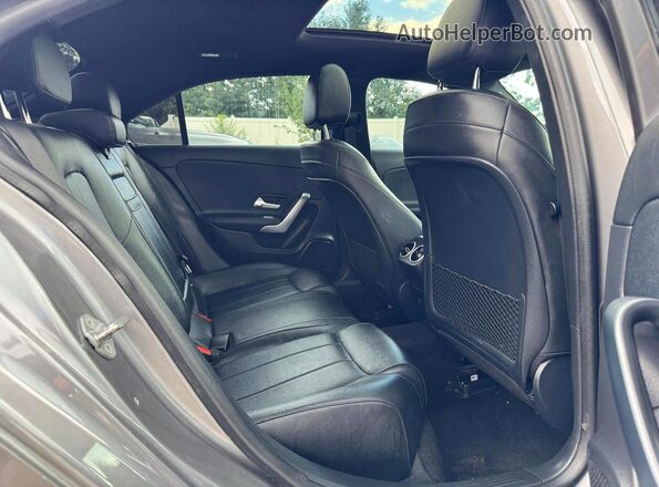 W1K3G4FB0MJ312642 2021 MERCEDES-BENZ A Charcoal Widok zestawu wskaźników