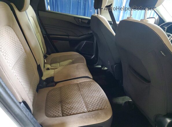 1FMCU0G62NUA46453 2022 FORD ESCAPE Белый Вид подкапотного пространства