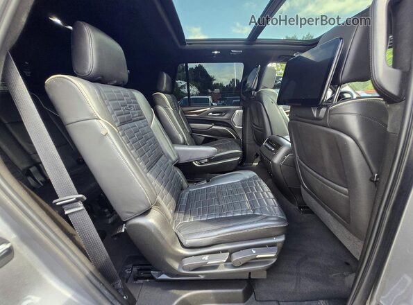 1GYS4GKL6PR610790 2023 CADILLAC ESCALADE Charcoal წინა სალონის ხედი
