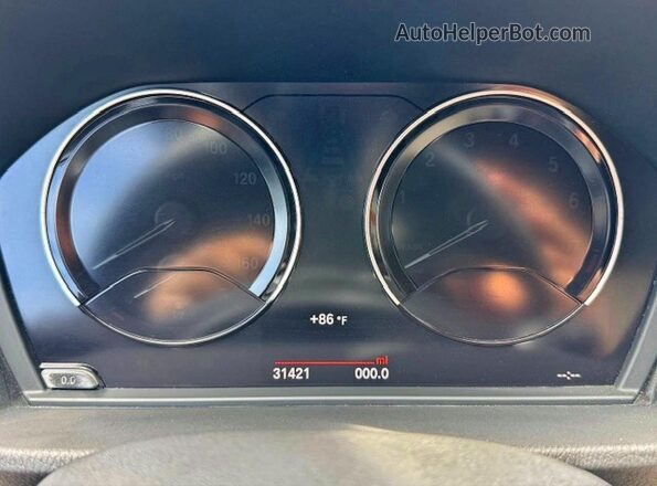 WBXJG7C0XL5P55560 2020 BMW X1 Gray Vista de los asientos traseros
