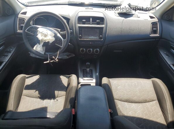 JA4APUAU1MU004009 2021 MITSUBISHI OUTLANDER Gray ხელსაწყოთა პანელის ხედი