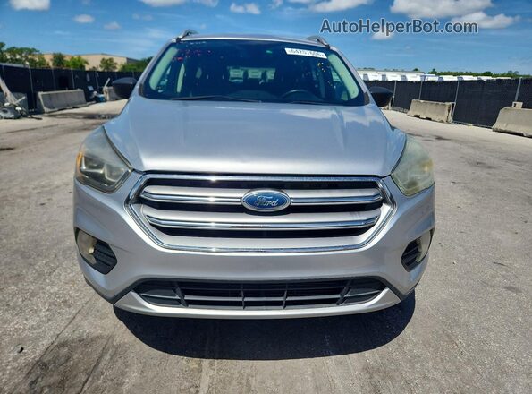 1FMCU9J90HUA64915 2017 FORD ESCAPE Silver Вид ззаду