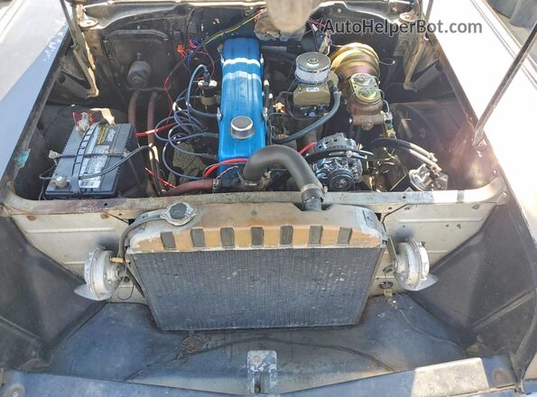 B57L129350 1957 CHEVROLET BEL Черный Вид подкапотного пространства