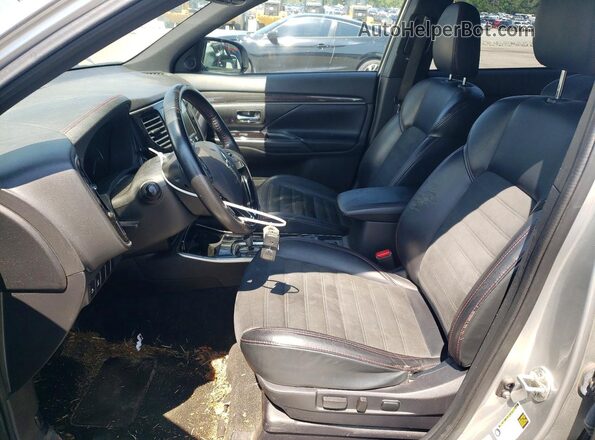 JA4AD3A34LJ000708 2020 MITSUBISHI OUTLANDER Silver Dashboard view