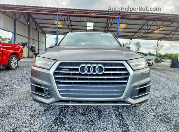 WA1AAAF76HD019727 2017 AUDI Q7 Gray Вид ззаду