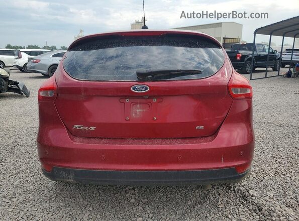 1FADP3K24GL310566 2016 FORD FOCUS Красный Вид салона спереди