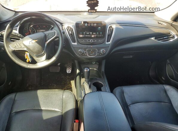 1G1ZE5STXHF215321 2017 CHEVROLET MALIBU Maroon Սարքավորումների վահանակի տեսք