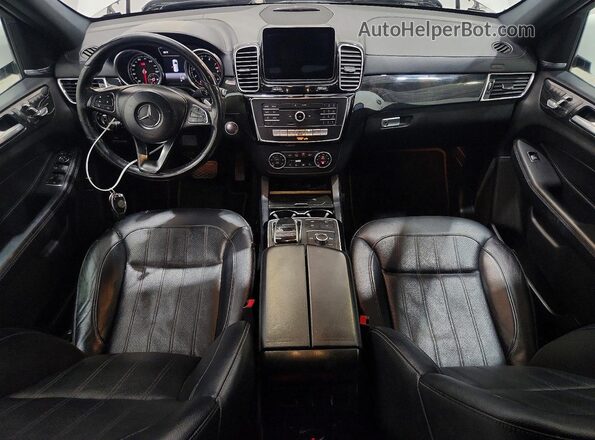4JGDF6EE5HA966286 2017 MERCEDES-BENZ GLS White Vista del cuadro de instrumentos