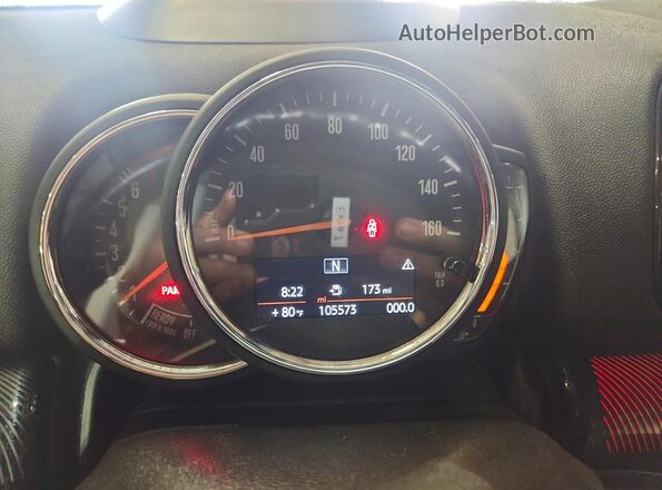 WMZYT5C56K3E69483 2019 MINI COOPER White Widok tylnych siedzeń