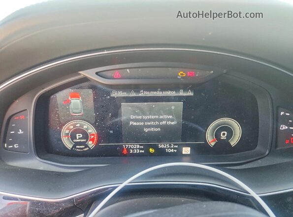 WA1FVAF14MD026496 2021 AUDI Q8 White Vista de los asientos traseros