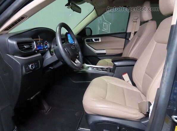 1FMSK7DH6RGA39932 2024 FORD EXPLORER Серый Вид задних сидений
