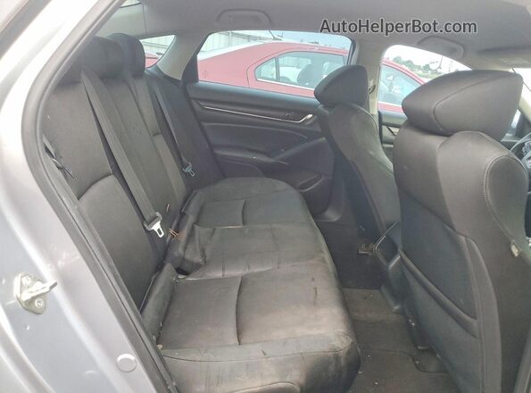 1HGCV1F19KA010979 2019 HONDA ACCORD Silver Widok wnętrza z tyłu