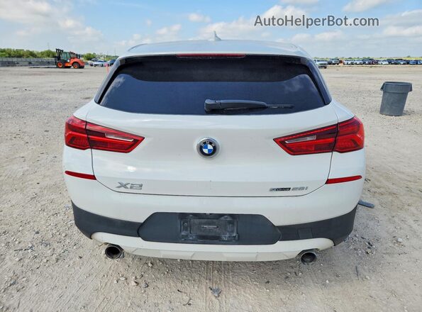 WBXYJ3C32JEP76516 2018 BMW X2 White Widok wnętrza z przodu
