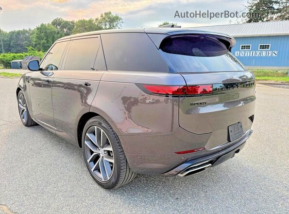 SAL1L9FUXPA154724 2023 LAND ROVER RANGE Gray Front right