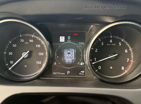 SALCR2RX0JH746247 2018 LAND ROVER DISCOVERY White Instrument cluster view