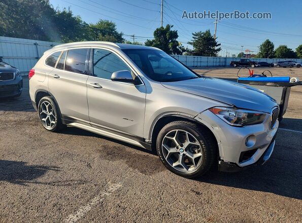 WBXHT3C35J5K23482 2018 BMW X1 Серебряный Вид спереди