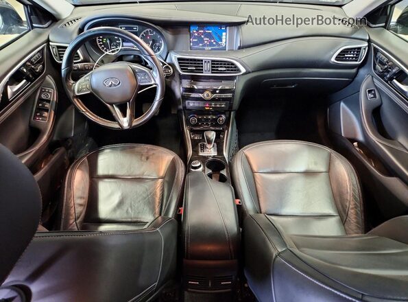 SJKCH5CR3HA025992 2017 INFINITI QX30 White Սարքավորումների վահանակի տեսք
