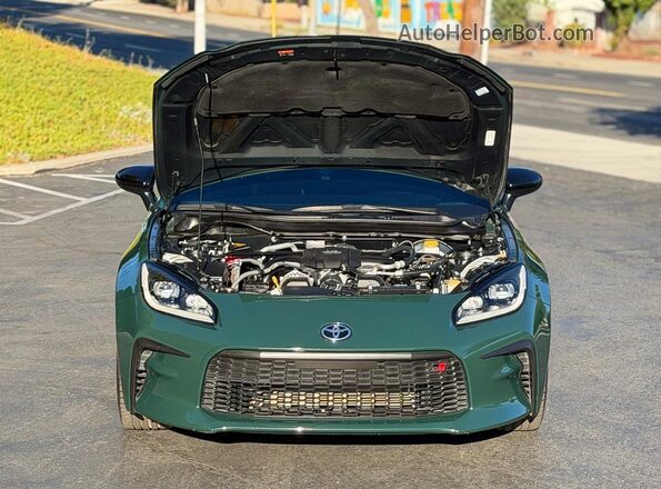JF1ZNBM17S8750724 2025 TOYOTA GR86 Green Dashboard view