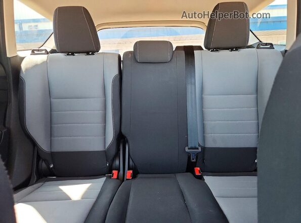 1FMCU0F77JUC89129 2018 FORD ESCAPE Белый Вид задней части салона