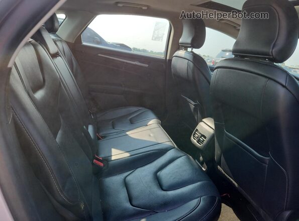3FA6P0RU9KR187565 2019 FORD FUSION Серебряный Вид задней части салона