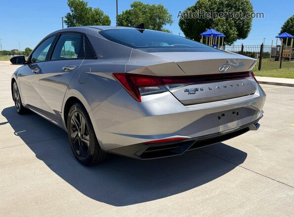 KMHLM4AG3MU192044 2021 HYUNDAI ELANTRA Gray Delantero derecho