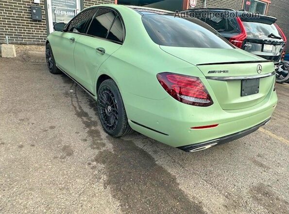 WDDZF6GB4JA353567 2018 MERCEDES-BENZ E-CLASS Зеленый Передняя правая четверть