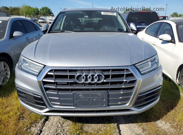 WA1ANAFY8J2020165 2018 AUDI Q5 Серебряный Вид сзади