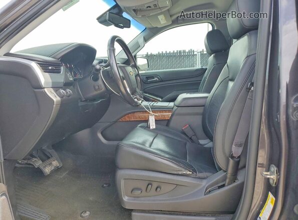1GNSKJKC9HR149313 2017 CHEVROLET SUBURBAN Серый Вид панели приборов