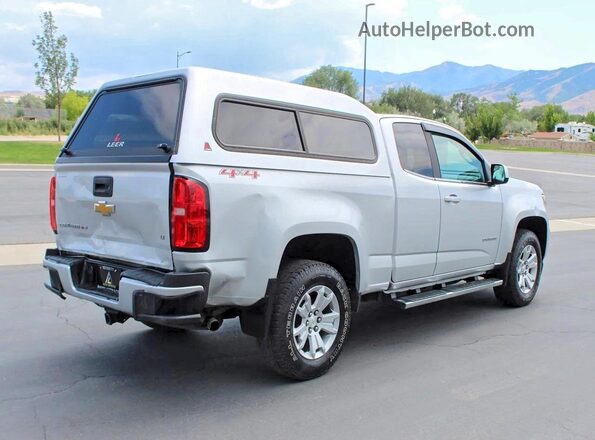 1GCHTCEN4J1169479 2018 CHEVROLET COLORADO Silver Delantero derecho