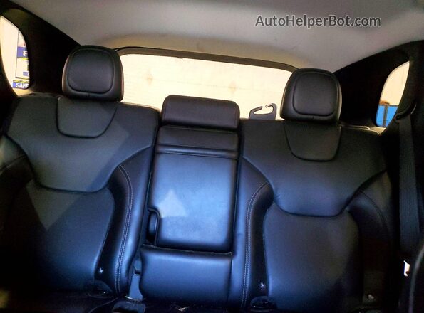 1C4PJMDX4KD158363 2019 JEEP CHEROKEE Red Սալոնի հետևի տեսք