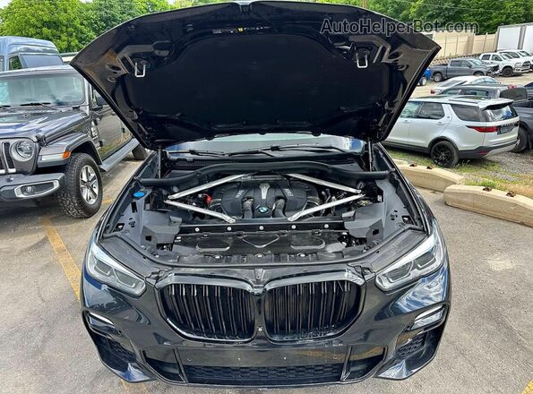 5UXJU2C58KLN67195 2019 BMW X5 Black Rear view
