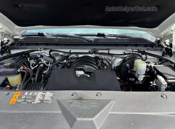 1GCVKNEH4JZ255873 2018 CHEVROLET SILVERADO Белый Вид панели приборов