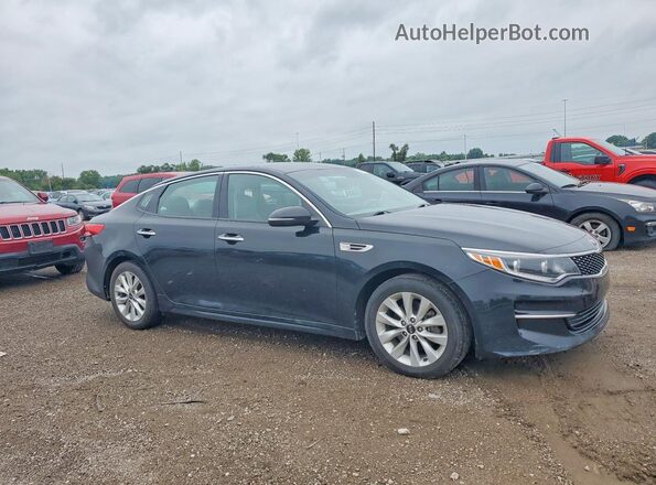 5XXGU4L38HG137598 2017 KIA OPTIMA Black Widok z przodu