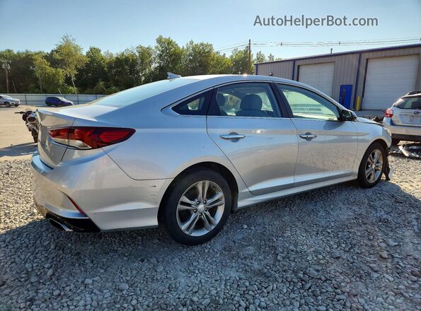 5NPE34AF5JH606485 2018 HYUNDAI SONATA Silver Front right