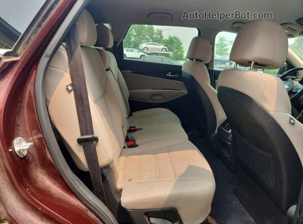 5XYPGDA5XHG240299 2017 KIA SORENTO Burgundy Vista del compartimento del motor