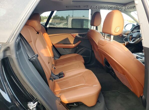 WA1CVAF14KD015059 2019 AUDI Q8 Черный Вид задней части салона